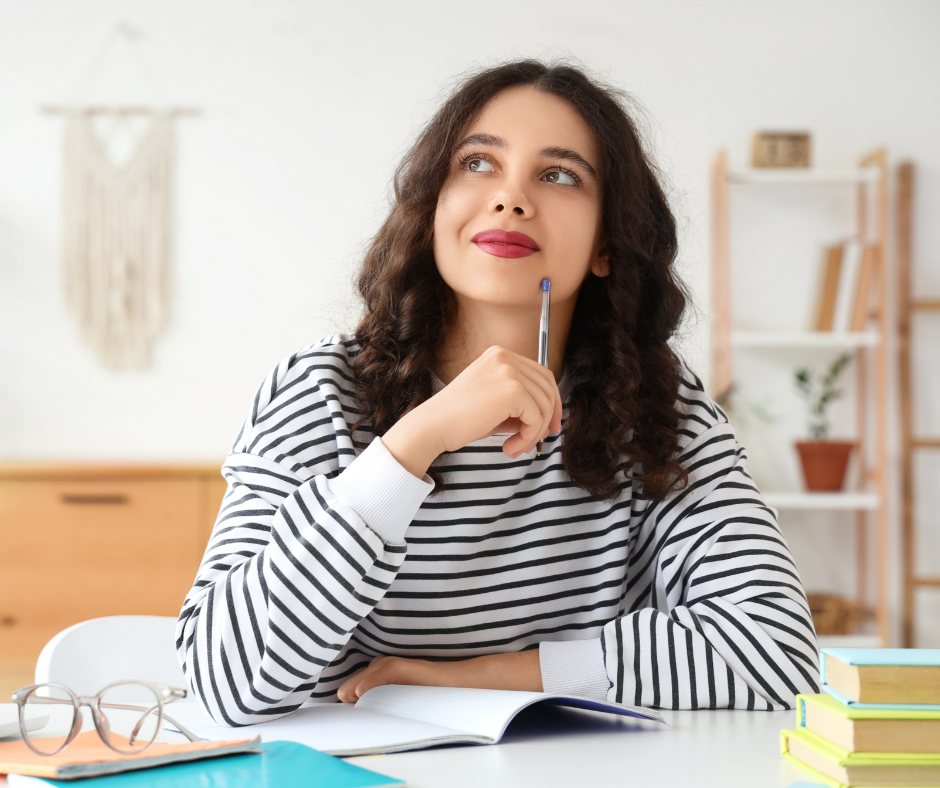Micro-learning – Πώς οι «Μικρο-Γνώσεις» Χτίζουν το Πτυχίο του 21ου Αιώνα